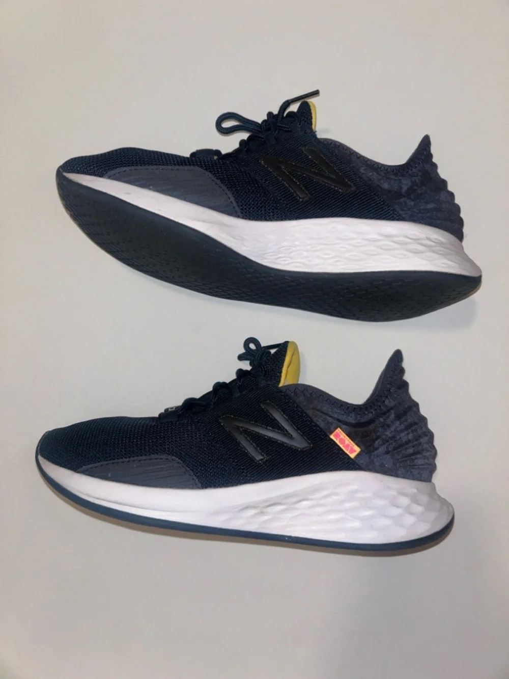 New Balance Fresh Foam Roav V1 Women's Running Shoes - Navy / Navy Camo Size 8